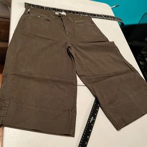 Duplex size 12p greenish brown wide leg high waist cropped with stretch